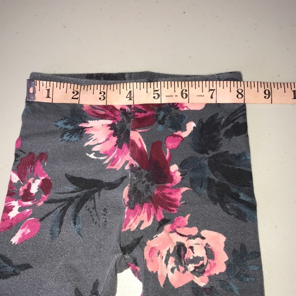 Old Navy Floral Print Leggings (18-24 months) - Picture 3 of 7